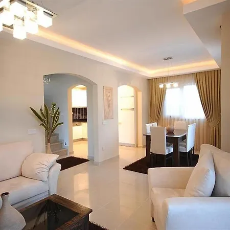 빌라 Sadev Turizm Golf Village 베렉